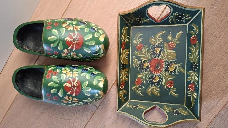 Hindelooper dienblaadje en 2 klompjes, Antiek en Kunst, Curiosa en Brocante, Ophalen of Verzenden