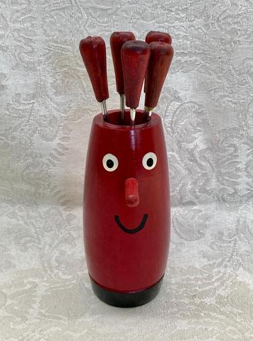 Vintage Retro houten poppetje beschikbaar voor biedingen