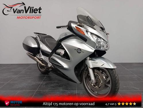 Inruilkoopje.! Honda ST1300 Pan European bj 2010 57147km.!, Motoren, Motoren | Honda, Bedrijf, Toermotor