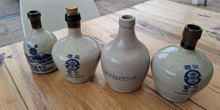 Japanse soja flesjes, Antiek en Kunst, Antiek | Keramiek en Aardewerk, Ophalen of Verzenden