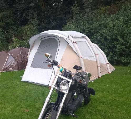 Opblaas Tent Fresh & Black 4.1, Caravans en Kamperen, Tenten, Zo goed als nieuw, Ophalen of Verzenden