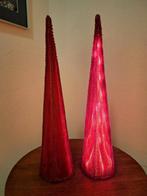 Kerst decoratie piramide met verlichting rood 59cm hoog, Diversen, Kerst, Ophalen, Zo goed als nieuw