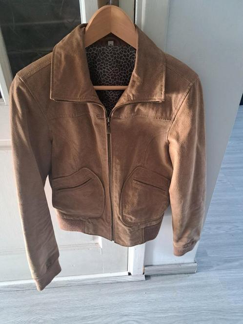 Bruine damesjas, maat M, 100% leder weinig gedragen, Kleding | Dames, Jassen | Zomer, Zo goed als nieuw, Maat 38/40 (M), Bruin