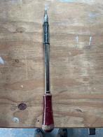 Vintage Schroevendraaier met Houten Handvat, Doe-het-zelf en Verbouw, Gereedschap | Handgereedschap, Ophalen of Verzenden, Gebruikt