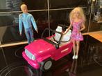 Barbie jeep/cruiser met Barbie en Ken van Mattel tbv KIKA, Ophalen of Verzenden, Zo goed als nieuw, Barbie