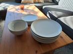 Ikea serviesset, Huis en Inrichting, Keuken | Servies, Ophalen, Zo goed als nieuw, Overige stijlen, Bord(en)