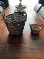 2x Rieten Mandjes - Decoratief en Praktisch, Gebruikt, Mand, Rond, Ophalen of Verzenden
