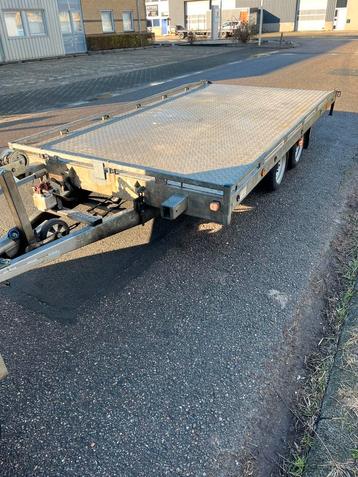 Hapert auto-machinetransporter hydraulisch kantelbaar beschikbaar voor biedingen