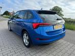 Skoda Scala 1.0 TSI Sport Business, Carplay, Sportstoelen, C, Voorwielaandrijving, Gebruikt, Met garantie (alle), Blauw