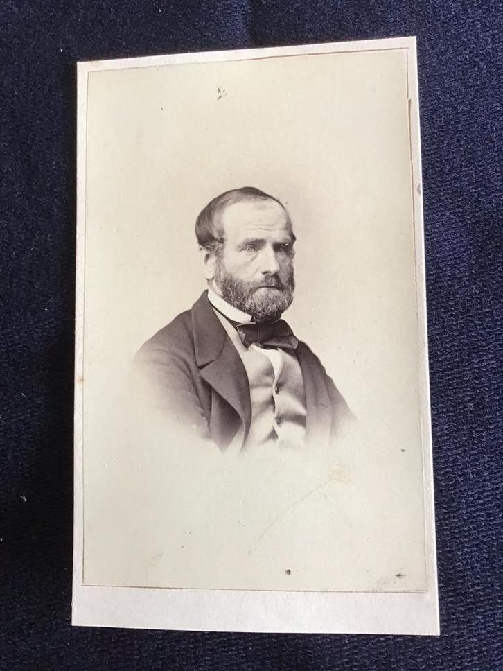 CDV, Man, W. Tinker, Haarlem, zeer oud, dun karton, Verzamelen, Foto's en Prenten, Gebruikt, Foto, Voor 1940, Ophalen of Verzenden