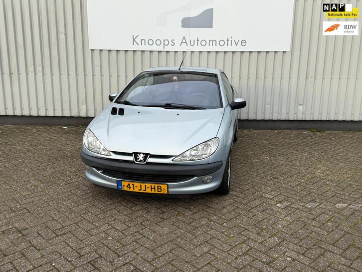 Peugeot 206 CC 1.6-16V Automaat, Airco, Auto's, Peugeot, Bedrijf, Te koop, Airbags, Airconditioning, Centrale vergrendeling, Elektrische buitenspiegels