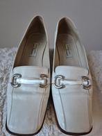 Nebuloni by Flavio Zanasca. Italiaans. Maat 37. Off-white, Kleding | Dames, Schoenen met lage hakken, Wit, Ophalen of Verzenden