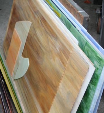 Voorraad Tiffany glas te koop beschikbaar voor biedingen