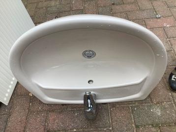 Mooie Grohe wastafel kraan, sifon en wastafel  beschikbaar voor biedingen