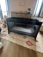 Campingbedje, Kinderen en Baby's, Kinderkamer | Bedden, Ophalen, Zo goed als nieuw, Minder dan 140 cm, Matras