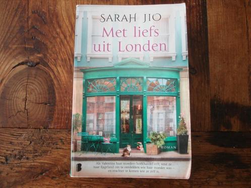 roman. ( 025) met liefs uit londen. Door sarah jio.       ., Boeken, Romans, Zo goed als nieuw, Europa overig, Ophalen of Verzenden