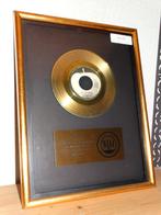Gouden Plaat The Beatles single Award Riaa Usa Act Naturaly, Verzamelen, Muziek, Artiesten en Beroemdheden, Gebruikt, Ophalen of Verzenden