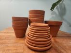 Diverse terracotta schotels en potten, Rond, Ophalen of Verzenden, Zo goed als nieuw, Aardewerk