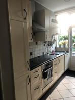 Keuken na1 november ophalen, Huis en Inrichting, Keuken | Complete keukens, Ophalen of Verzenden, Gebruikt, Kunststof, Hoekkeuken