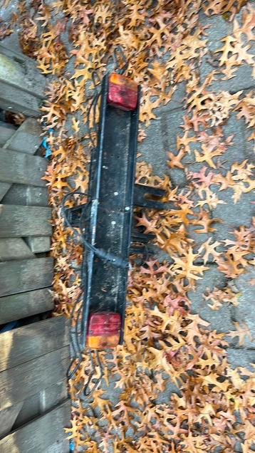 Fietseen drager voor twee fietsen beschikbaar voor biedingen