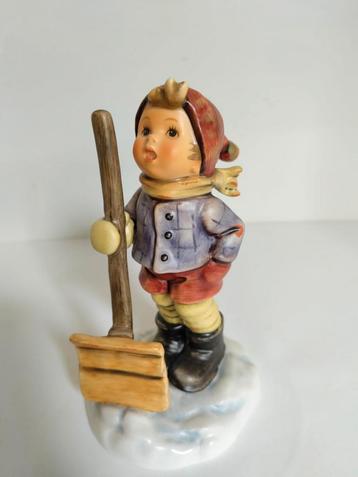 Hummel goebel beeldje  beschikbaar voor biedingen