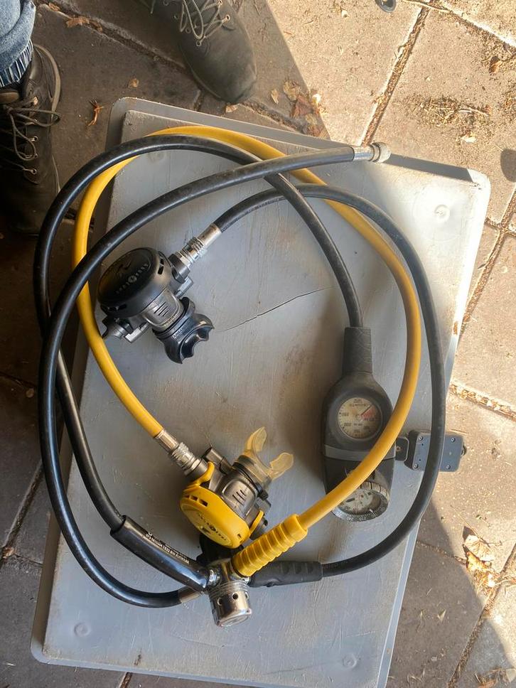 Aqua Lung Duikautomaat Set - DIN Aansluiting, Watersport en Boten, Duiken, Gebruikt, Overige typen, Ophalen