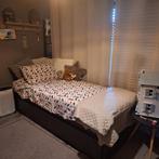 Ikea flekke, Huis en Inrichting, Ophalen, Eenpersoons, Bruin, Zo goed als nieuw