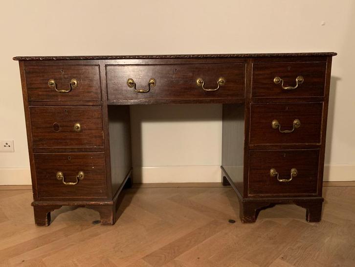 Edwardiaans of Victoriaans massief mahoniehouten bureau, Antiek en Kunst, Antiek | Meubels | Kasten, Ophalen