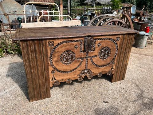Antieke eikenhouten dekenkist 18e eeuws, Antiek en Kunst, Curiosa en Brocante, Ophalen