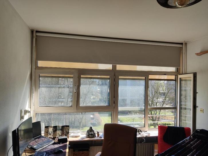 Volledig verduisterend rolgordijn – 3.09m breed x 1.83m hoog, Huis en Inrichting, Stoffering | Gordijnen en Lamellen, Zo goed als nieuw