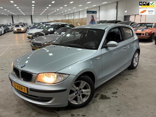 BMW 1-serie 116i Business Line / NETTE AUTO / SET WINTERBAND, Auto's, BMW, Bedrijf, Te koop, 1-Serie, ABS, Airbags, Airconditioning