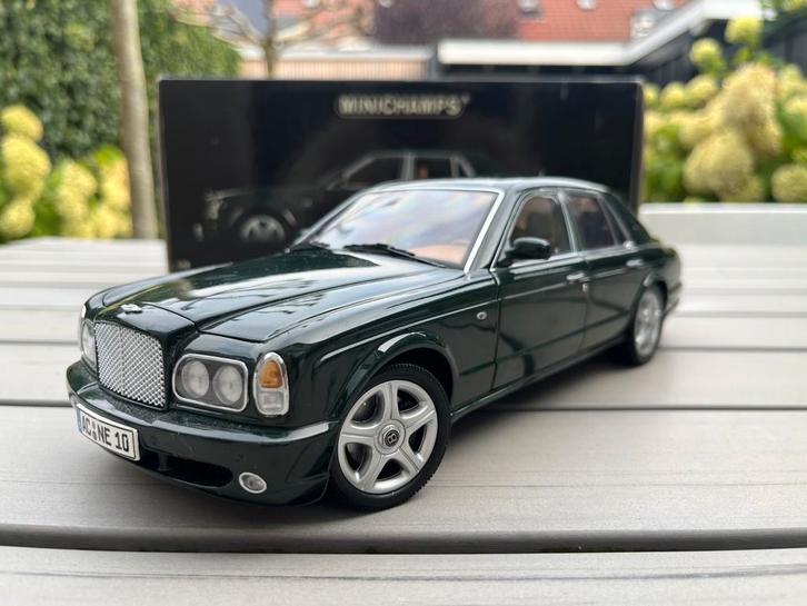 Bentley Arnage T 2002 | Minichamps 1:18, Hobby en Vrije tijd, Modelauto's | 1:18, Zo goed als nieuw, MiniChamps, Ophalen of Verzenden