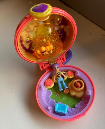 Polly pocket 2019 Mattel klein speelgoed poppenhuisje doosje beschikbaar voor biedingen