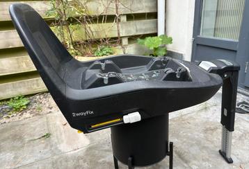 Maxi-cosi 2wayfix - isofix base voor autostoeltjes beschikbaar voor biedingen