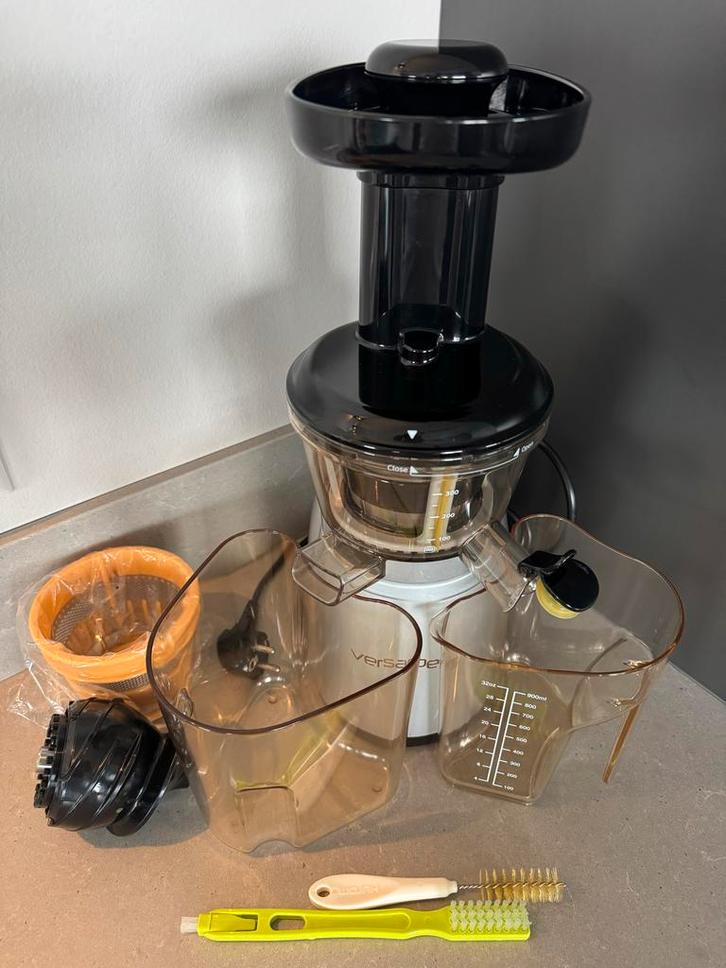 Slowjuicer Versapers - z.g.a.n. Perfect voor gezonde sappen!, Witgoed en Apparatuur, Juicers, Zo goed als nieuw, Slowjuicer, Elektrisch
