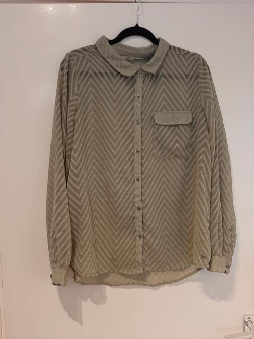 Legergroene blouse maat L Garcia jeans, Kleding | Dames, Blouses en Tunieken, Zo goed als nieuw, Maat 42/44 (L), Groen, Ophalen of Verzenden