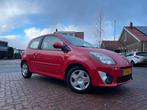 Renault Twingo 1.2 16V 2010 Rood, 839 kg, 4 cilinders, 4 stoelen, Origineel Nederlands