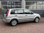 Ford Fusion 1.6-16V Trend LeerAutomaat,16Inch,Airco Hoge Zit, Auto's, 1596 cc, 101 pk, Gebruikt, Zwart