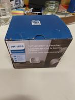 Phillips wekker radio wit met oplader voor mobiel [NIEUW], Ophalen of Verzenden, Nieuw, Digitaal