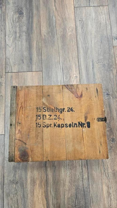 Zeldzame originele Duitse ww2 kist voor M24+onderdelen, Verzamelen, Militaria | Tweede Wereldoorlog, Landmacht, Kist of Geocache