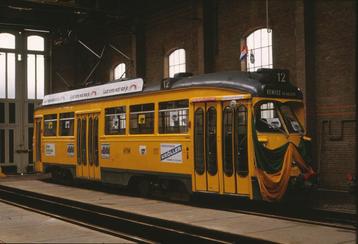 h113: dia van HTM PCC 1117, remise Parallelweg, '80s beschikbaar voor biedingen