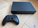 Xbox One X Scorpio Edition + Controller, Ophalen, Gebruikt, 1 TB, Met 1 controller