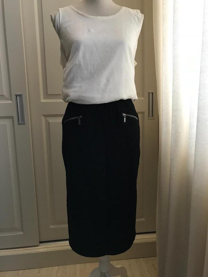 Nieuw rok zwart Rozes of Avalon maat S College Style, Kleding | Dames, Rokken, Nieuw, Maat 36 (S), Zwart, Ophalen