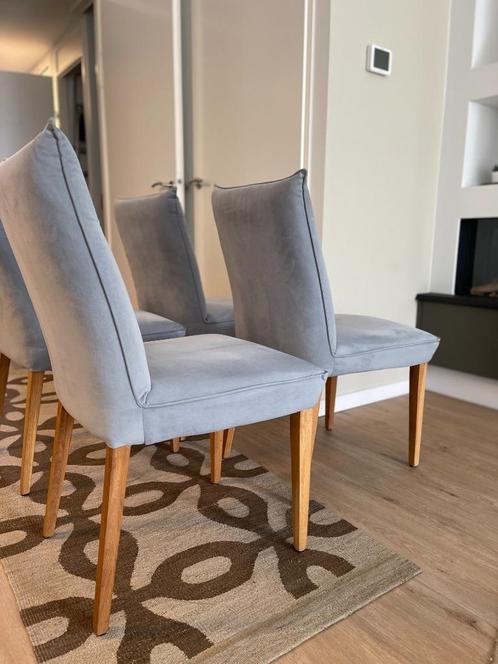 Eetkamerstoelen - MORTEENS - Vaaksy (set van 4), Huis en Inrichting, Stoelen, Zo goed als nieuw, Vier, Hout, Stof, Blauw, Ophalen