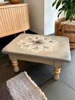 bijzettafel of plantenstandaard met handgeschilderde bloem, Ophalen, Minder dan 55 cm, Gebruikt, Rechthoekig