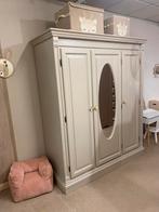 Kledingkast 3-deurs met spiegel, Ophalen, Info@juffrouw-kwast.nl, Gebruikt, Kast