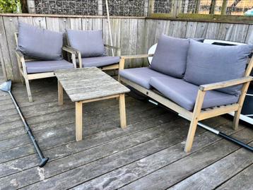 Gratis lounche setje beschikbaar voor biedingen