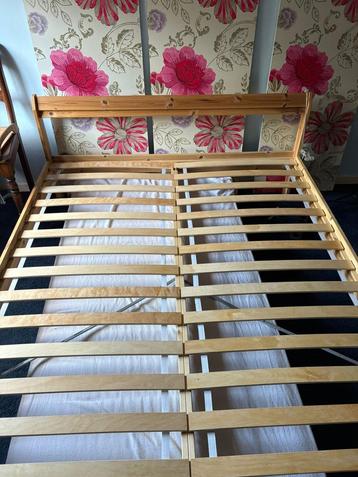 Ikea Bed (NEIDEN) 140x200 incl. Lattenbodem (LUROY) beschikbaar voor biedingen
