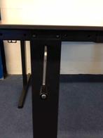 Wingbureau Aspa (rechtsom - slinger) - 230 x 140 cm., Ophalen, In hoogte verstelbaar, Gebruikt, Bureau