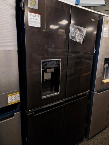 Nieuwe whirlpool Amerikaanse koelkast zwart water en ijs  beschikbaar voor biedingen
